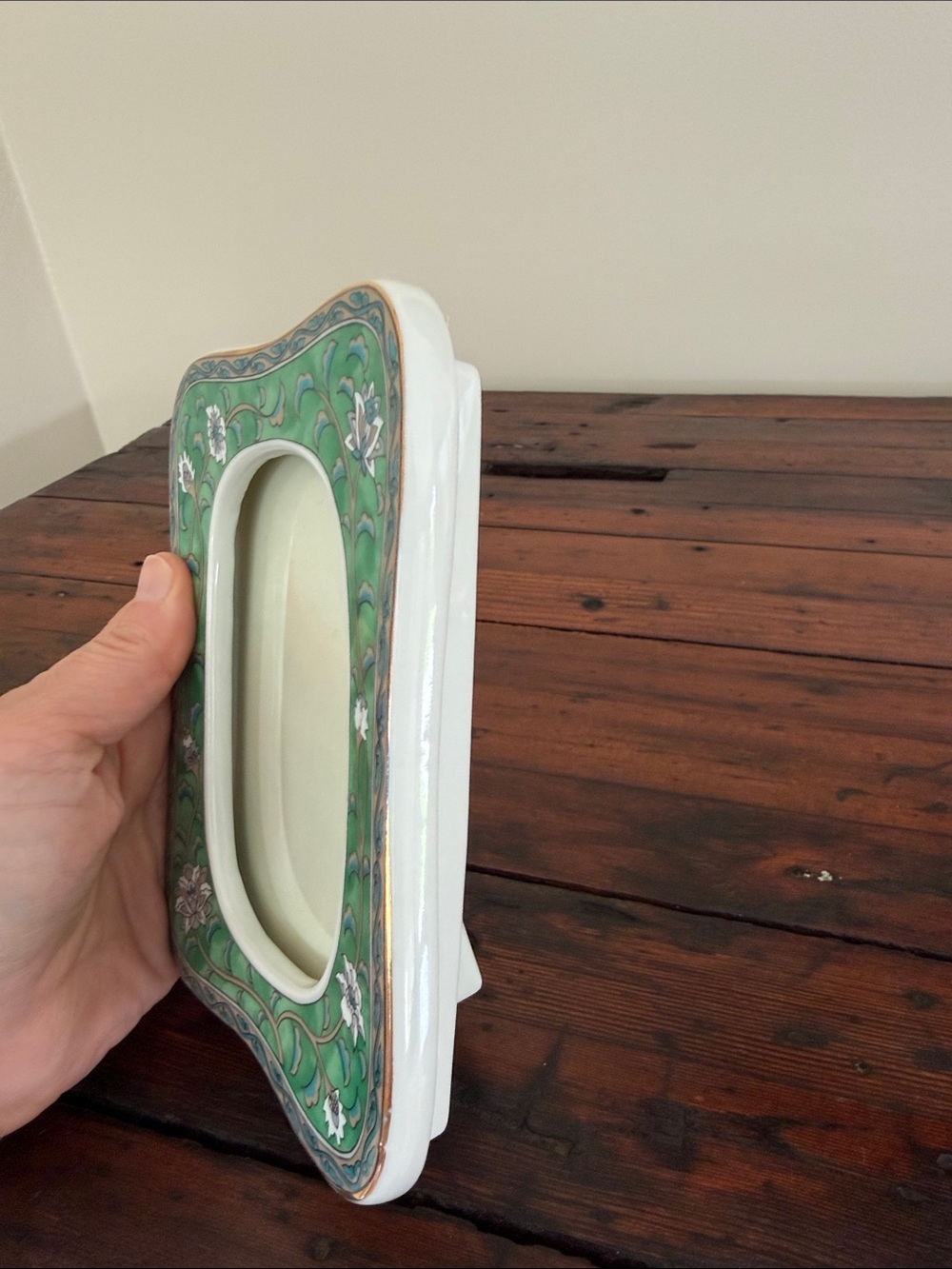 Green Vintage 1986 Etude Takahashi San Francisco Hand Decorated Picture Frame. - Picture 8 of 10